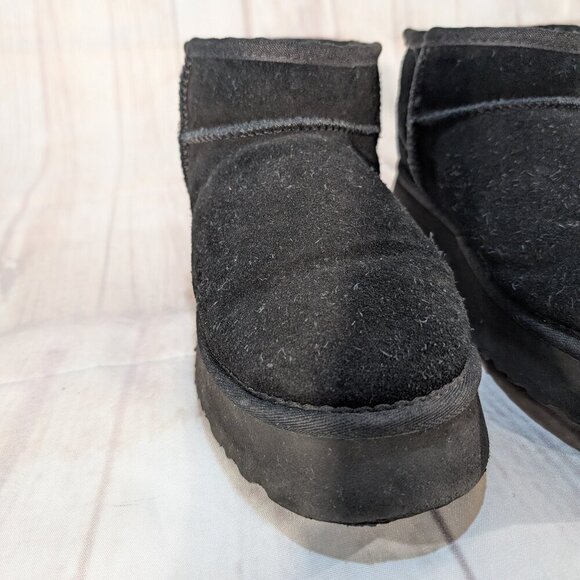 UGG Classic Mini Platform Boots - Black Women's Size 8 - Picture 3 of 9